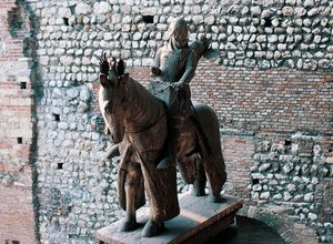 Rytterstatue av Cangrande I della Scala, Castelvecchio, Verona, Veneto, Italia