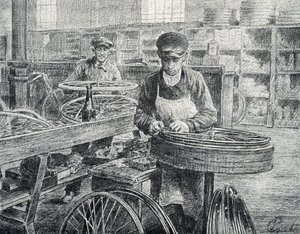 Arbeidere som fester eikene til felgene på en sykkel under produksjonen (produksjon av sykler) Gravering fra Pierre Calmette Private Collection av Pierre Calmettes
