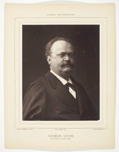  av Pierre Petit