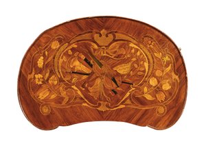 Louis XV bord a ecrire, ca. 1750 (tulipantre og marquetry) (se også 463005)