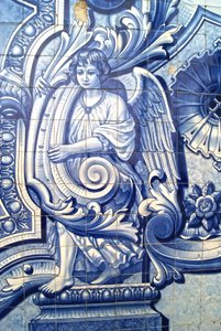 Dekorativt panel som viser en engel, Lamego, Portugal. 1738 (keramiske fliser) av Portuguese School
