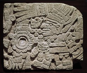 Precolombiansk kunst, blandet sivilisasjon: skulpturert brystparti som representerer en rikt kledd karakter - fra Oaxaca, Mexico National Museum of Anthropology of Mexico City, Mexico av Pre Columbian Pre Columbian