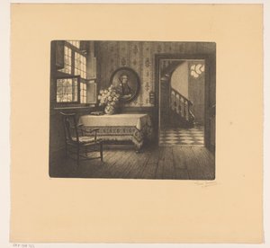 Interiør med portrett, bord og utsikt over en korridor av René Janssens (signed by artist)