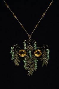 Art Nouveau: halskjede i gull, topas og emaljer. Atelier rene Lalique. 1900 Parma, privat samling av Rene Jules Lalique
