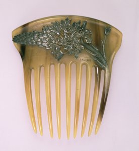 Hornkam, av Rene Jules Lalique (1860-1945), Paris, 1900-02 av Rene Jules Lalique