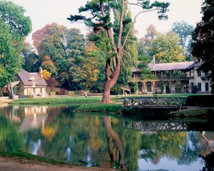 Dronningens hus i Hamlet of Queen Marie Antoinette, i parken til Chateau de Versailles.