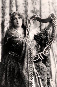 Lily Brayton 1876-1933, engelsk skuespillerinne, tidlig på 1900-tallet.