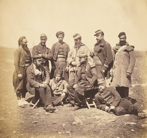 General Cissé samt offiserer og soldater fra general Bosquets divisjon av Roger Fenton
