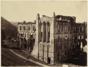 Rievaulx Abbey, North Transept av Roger Fenton