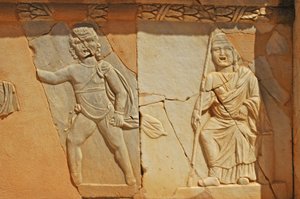 Basrelieffer på Proscenium av det romerske teateret, Sabratha, Libya, 2. århundre e.Kr. av Roman
