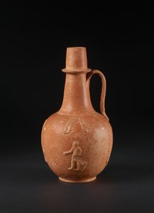 Flagon med påført dekorasjon av mann, fugl, palmer og girlander, Nord-Afrika (afrikanske røde slipsvarer) av Roman