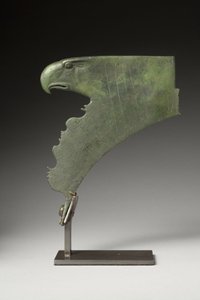 Hjelmfeste, sent på 2.-tidlig 3. århundre e.Kr. (bronse)