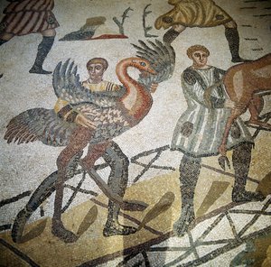 Jeger laster struts på et skip, detalj fra gulvet i den store jakten, Villa Romana del Casale Piazza Armerina, Sicilia (mosaikk) av Roman