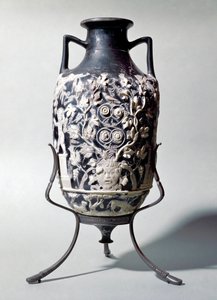 Liten amfora kalt blå vase som viser en dionysisk scene av Roman