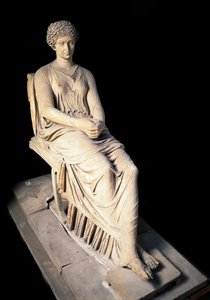 Romersk kunst: statue av Agrippina "" the Ainee "" (Agrippina) (14 f.Kr.-33), kona til Germanicus. Marmor skulptur. 1. århundre e.Kr. Napoli, Nasjonalt arkeologisk museum av Roman