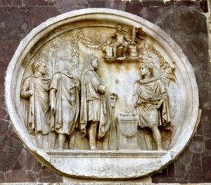 Roundel som viser et offer til Hercules, fra Konstantinbuen (marmor)