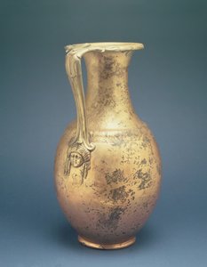 Vinmugge med dekorativt håndtak, fra det romerske stedet i Newstead, Melrose, sent på 1. århundre e.Kr. (bronse) av Roman