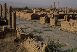 Utsikt over en gate, den høye keisertiden (27 f.Kr.-395 e.Kr.) av Roman Imperial Period