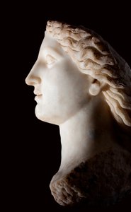 Leder av gudinnen Junon - Hvit marmorskulptur, romertiden, Banasa (Marokko) - Musee d