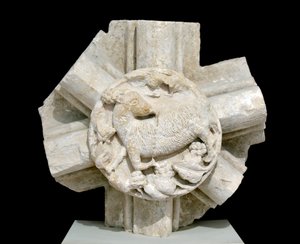 Et lam, hvelvet av Saint Laurent-kapellet (St. Lawrence), forsvant i flere år og opprinnelig plassert over cistercienserklosteret Fontenay (klosteret Fontenay, Burgund, Frankrike: sluttstein som representerer et lam) av Romanesque