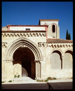 Utsikt over kirken av Romanesque