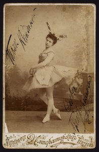 Ballettdanser (s/hvitt bilde) av Russian Photographer (after)