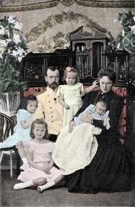 Familieportrett av tsar Nicholas II (1868-1918) Omtrent 1901-1902 av Russian Photographer