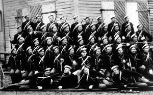 Rekrutter til Household Cavalry Unit, med sin kornett, grev A.A. Ignatiev, ca. 1899 av Russian Photographer