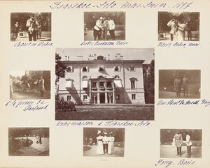 Den russiske keiserfamilien, side fra et album med fotografier, ca. 1897-99 (s/hvitt-foto) (se også 487673-80) av Russian Photographer
