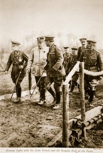 General Joffre med Sir John French og Sir Douglas Haig ved fronten, 1914-19 av S. d A. Photography