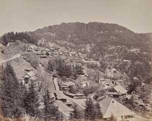 Shimla. Husene til europeiske innbyggere, sett mot øst av Samuel Bourne
