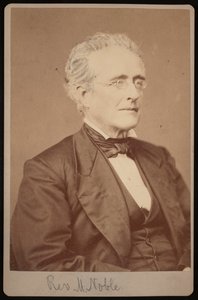 Portrett av pastor Mason Noble 1809-1881, mellom 1876 og 1880.