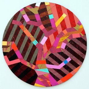 Twixt Heaven & Earth VII-A (akryl på sirkulært bord) av Sara Hayward
