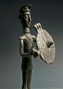Nuragisk kultur (nuraghi) sardinsk: bronsestatuett av kriger med skjold. 8.-7. århundre f.Kr. Nasjonalmuseet for forhistorisk etnografi 