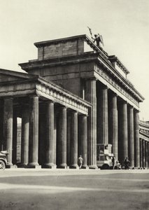 Berlin: Brandenburger Tor; Brandenburger Tor (s/hvitt bilde)