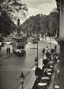 Berlin: Tiergarten; Kemper Square (s/hvitt bilde) av Sasha Stone