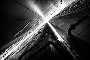 Geometrisk bybestigning av Satoshi Hata