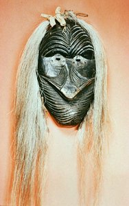 Seremoniell Mohawk-maske (tre og hår) av School American