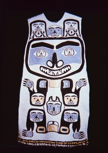 Chilkat-kjole, Tlingit Tribe (tekstiler) av School American