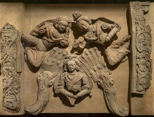Bas-relieff som illustrerer et tidligere liv til Buddha: Vishvantara Jataka. Kina, Xinjiang. Slutten av 6. begynnelsen av 700-tallet. av School Chinese