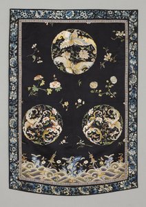 Hengende, ca. 1750-1800 (Silke med broderi (satengsøm), naturlig og syntetiske fargestoffer) av School Chinese