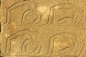  av School Egyptian