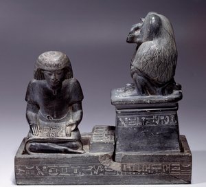 Egyptian Antiquitis: Skriveren Nebmertouf og apen Thot, skriftens gud og skytshelgen for de skriftlærde. Skiferskulptur. Regne av Amenophis III (1391–1353) av School Egyptian