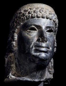 Leder av Cleopatra III, basaltskulptur. Egyptisk sivilisasjon, ptolemaisk periode, 2. århundre f.Kr av School Egyptian