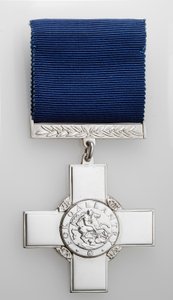 George Cross (sølv med silkebånd)