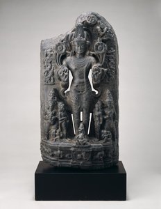 Surya, c. 1000-tallet (svart kloritt) av School Indian