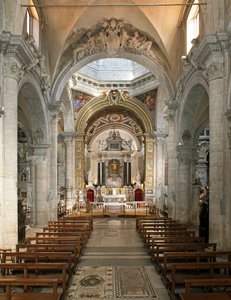 Innvendig utsikt over basilikaen Santa Maria del Popolo (innvendig utsikt over kirken Santa Maria del Popolo) Roma Italia fra 1400- til 1600-tallet av School Italian