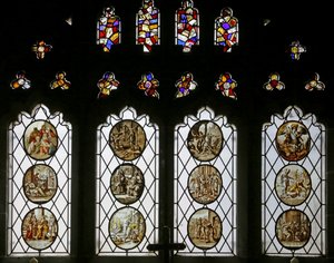 Tilbakestill femiske rundeller (farget glass) av School Netherlandish