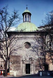 St. Adalbert-kirken, opprinnelig bygget på 1100-tallet, modernisert på 1700-tallet (bilde) av School Polish