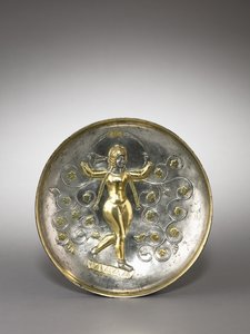 Rett: Gudinnen Anahita, 400-600 (forgylt sølv)